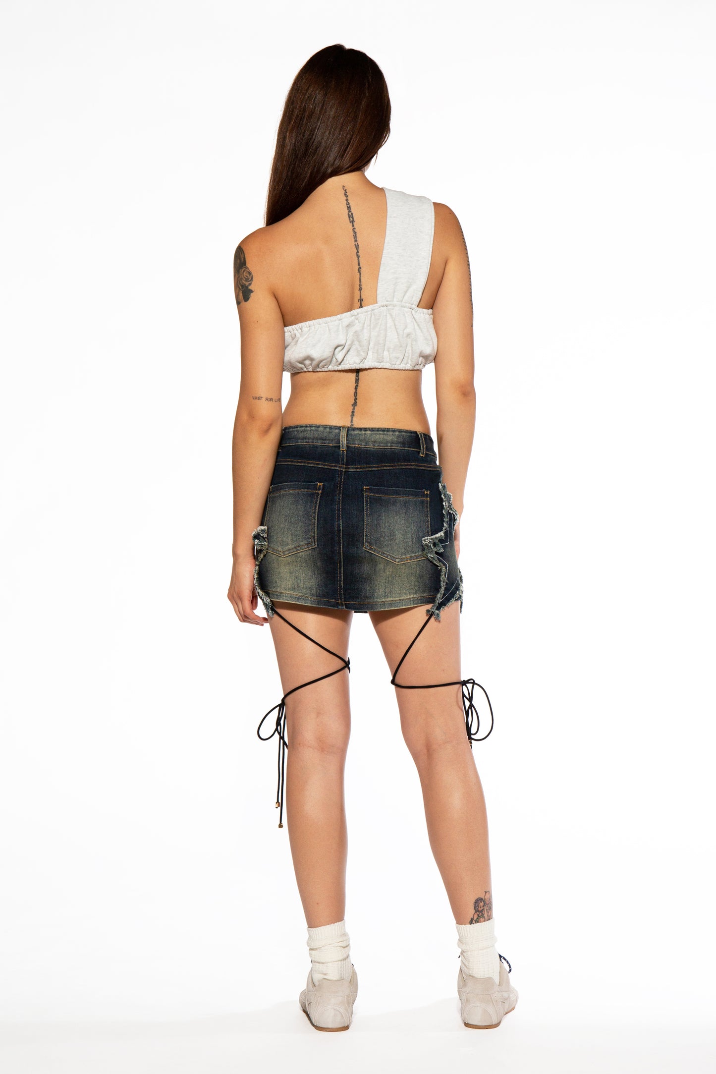 Star Patch Strap Denim Mini Skirt