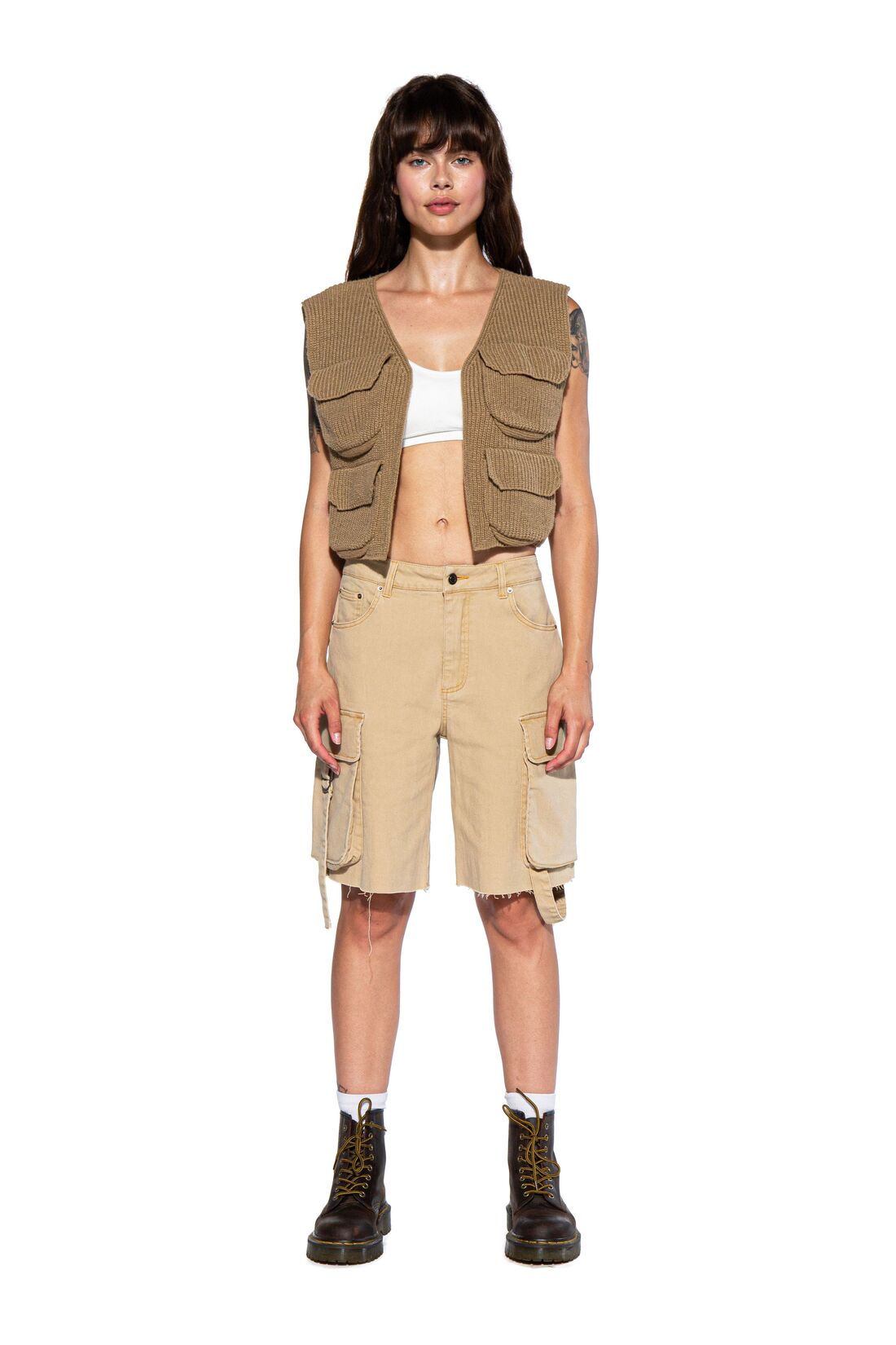 TWILL CARGO BAGGY SHORTS WITH STRAPS - Afterhour