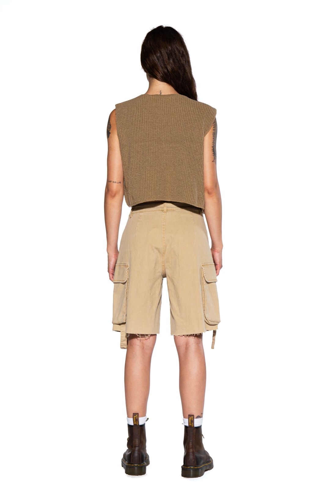 TWILL CARGO BAGGY SHORTS WITH STRAPS - Afterhour