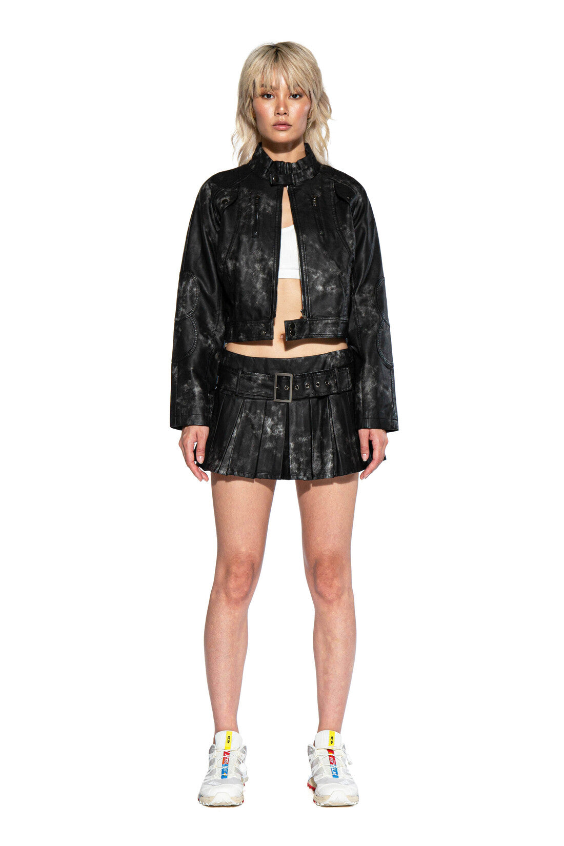 VINTAGE WASHED FAUX LEATHER PLEATED SKORT