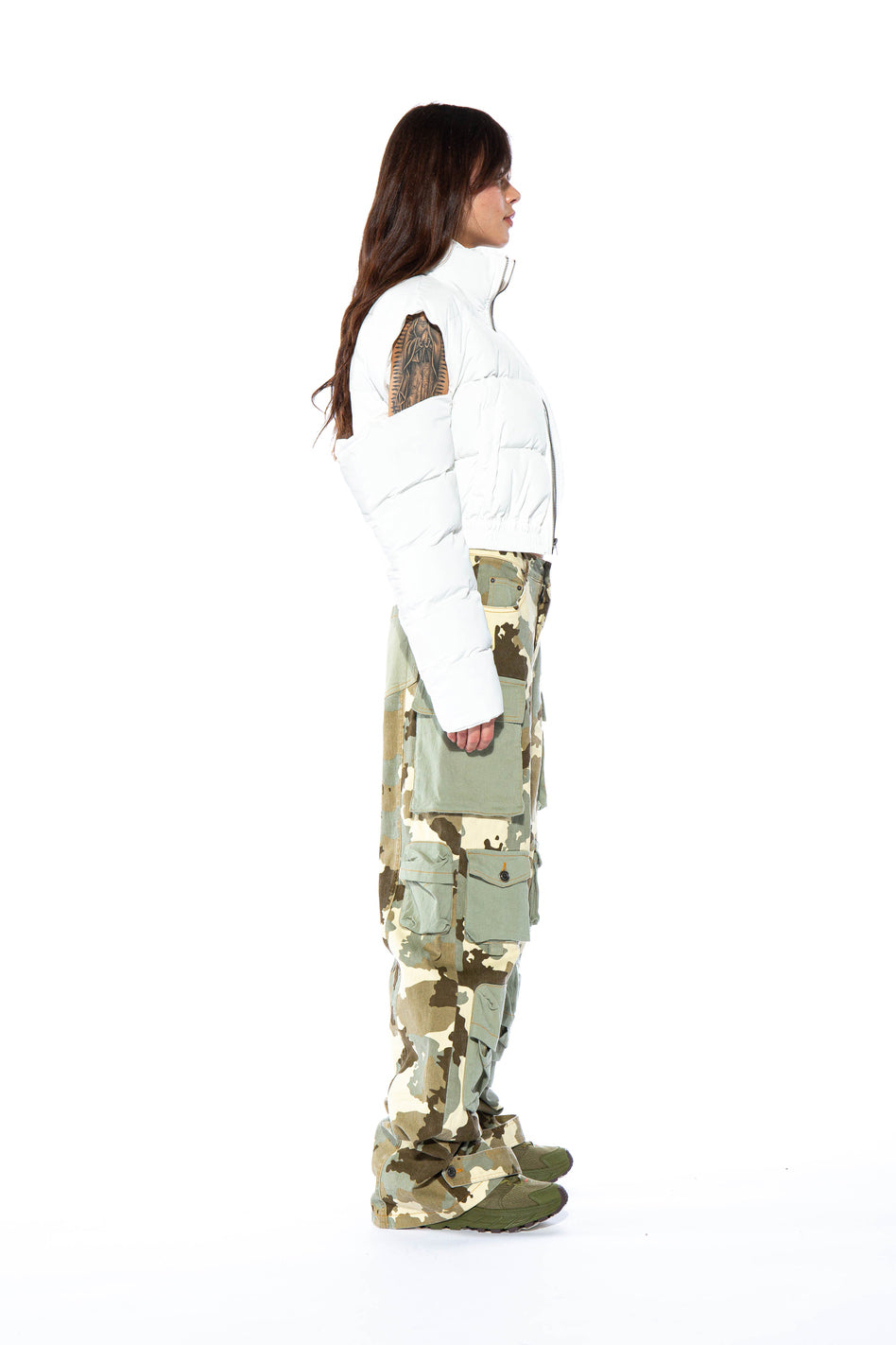 CUT OFF SHOULDER PUFFER JACKET