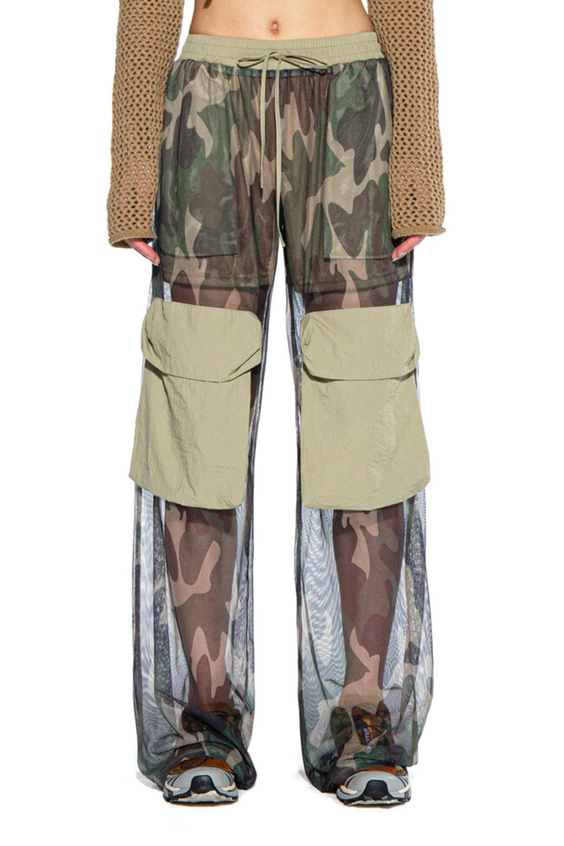 CAMOUFLAGE PRINTED MESH CARGO PANTS