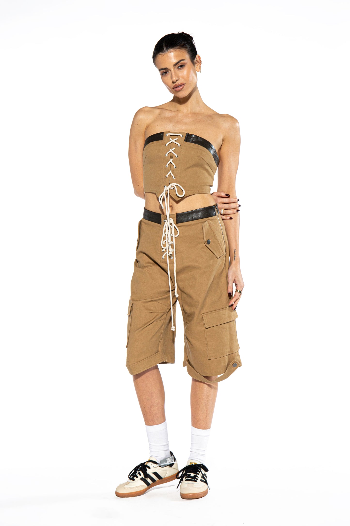 SHORTS WITH CONTRAST LEATHER PATCH